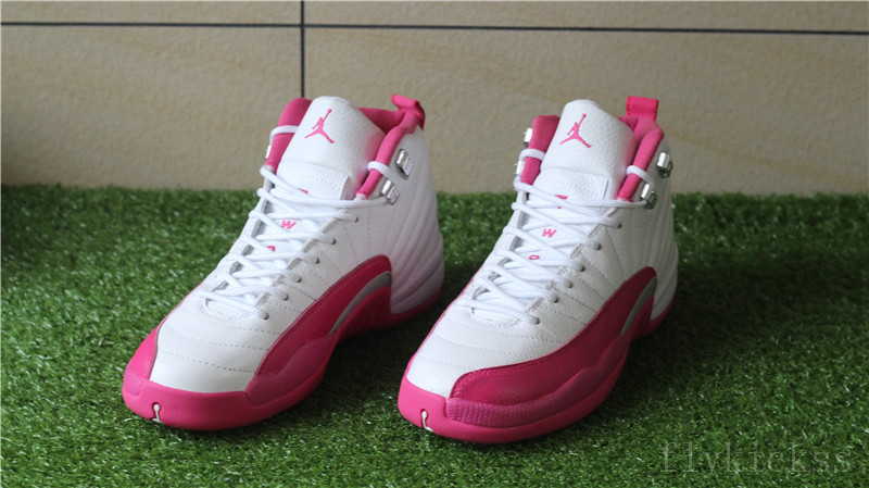 Air Jordan 12 Dynamic Pink